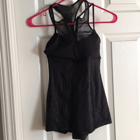 Lululemon Black workout tank - Picture 1 of 6